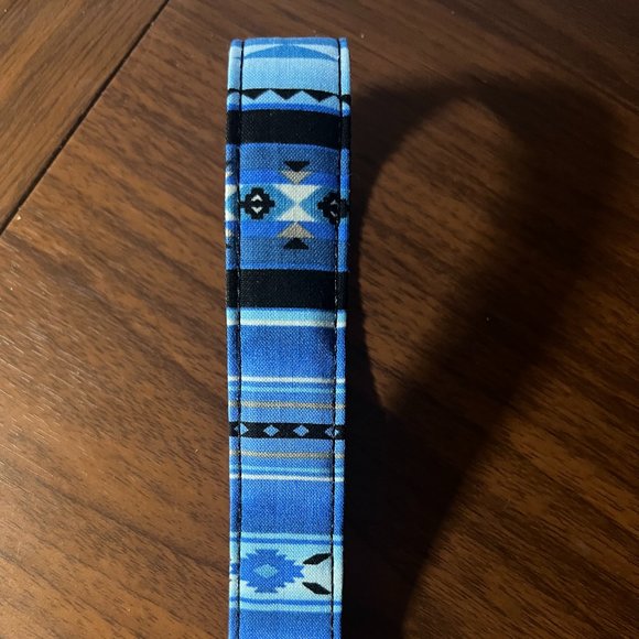 Hand Made Blue South West Print Key Chain - Picture 1 of 2